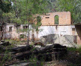 Newnes Shale Oil Ruins - Accommodation Rockhampton 0