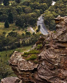 Hassans Walls Lookout - Accommodation Rockhampton 2