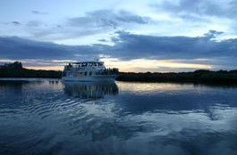 Tamboi Queen Cruises - Accommodation Rockhampton 1