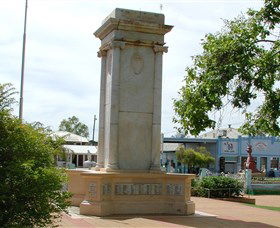 Charleville War Memorial - Accommodation Rockhampton 0