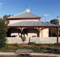 Former Customs Officers Residence - Accommodation Rockhampton
