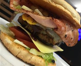 CamJai Catering And Takeaway Cafe And Function Catering - Accommodation Rockhampton 2