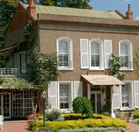 Antique Corner and Objects De Art - Accommodation Rockhampton