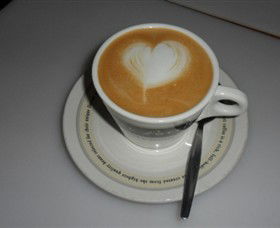 Breretons Bakery And Coffee Lounge - Accommodation Rockhampton 2