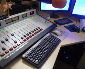 Peak Hill FM Community Radio Station - Accommodation Rockhampton 0