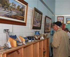 Peak Hill Art Gallery - Accommodation Rockhampton 1