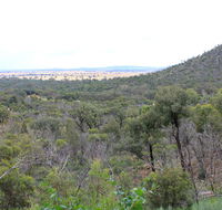 Ben Hall's Cave walking track - Accommodation Rockhampton