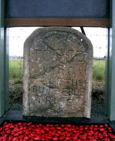 King Togees Grave - Accommodation Rockhampton 0