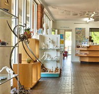 GIGS - Gateway Island Gallery and Studios - Accommodation Rockhampton