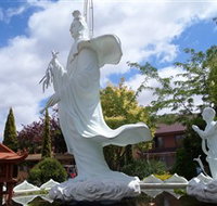 Sakyamuni Buddhist Centre/Van Hanh Monastery - Accommodation Rockhampton