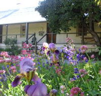 Raglan Gallery And Cultural Centre - Accommodation Rockhampton
