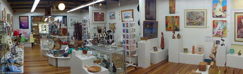 Ferry Park Gallery - Accommodation Rockhampton 3