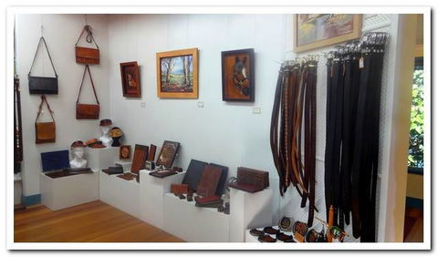 Ferry Park Gallery - Accommodation Rockhampton 5