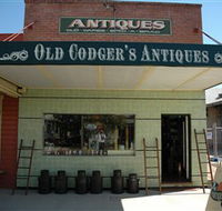 Old Codgers Antiques - Accommodation Rockhampton