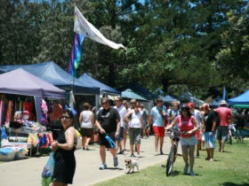 Burleigh Art And Craft Markets - Accommodation Rockhampton 0