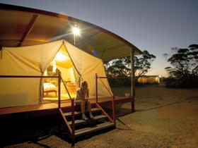 Gawler Ranges Wilderness Safaris - Accommodation Rockhampton 1