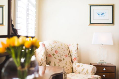 B And B On The Park - Accommodation Rockhampton 1