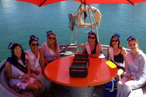 Self-Drive BBQ Boat Hire Mandurah - Group Of 7 - 10 People - Accommodation Rockhampton 1