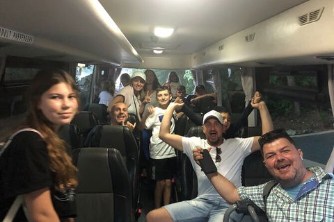 Shuttle From Proserpine Airport To Airlie Beach - Accommodation Rockhampton 3