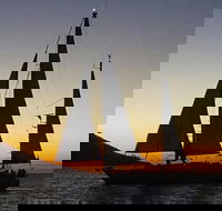 Magnetic Island Sunset Sail - Accommodation Rockhampton