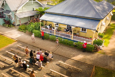 Aboriginal Live Theatre Show And Dinner - Accommodation Rockhampton 8