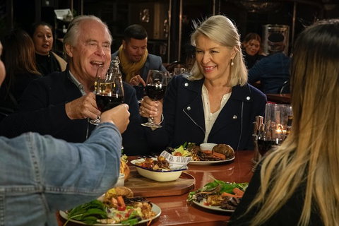 Aboriginal Live Theatre Show And Dinner - Accommodation Rockhampton 11