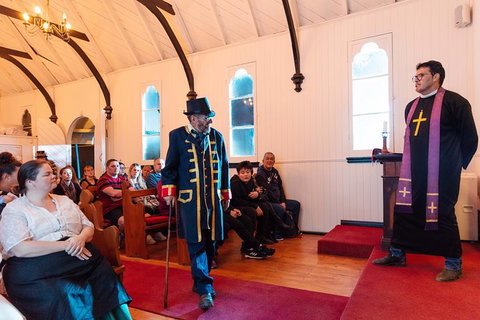 Aboriginal Live Theatre Show And Dinner - Accommodation Rockhampton 7