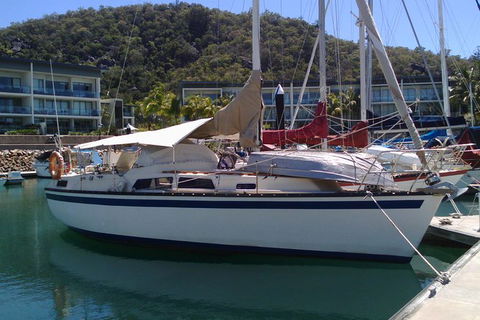 Townsville Early Morning Sailing Cruise Boat Tour - Accommodation Rockhampton 1