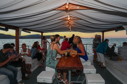 Sundowner Sunset Cruise Airlie Beach - Accommodation Rockhampton 0