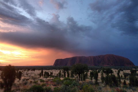 Uluru Small Group Tour Including Sunset - Accommodation Rockhampton 7