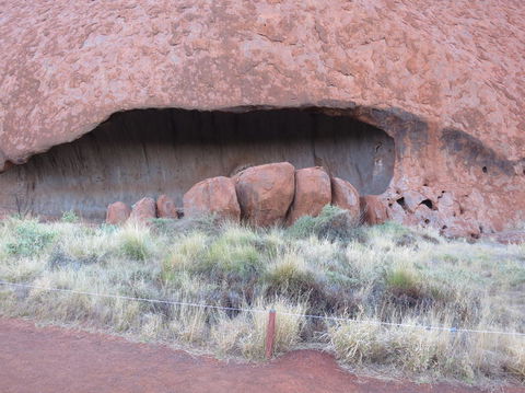Full Uluru Base Walk At Sunrise Including Breakfast - Accommodation Rockhampton 5