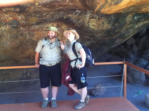 Full Uluru Base Walk At Sunrise Including Breakfast - Accommodation Rockhampton 8