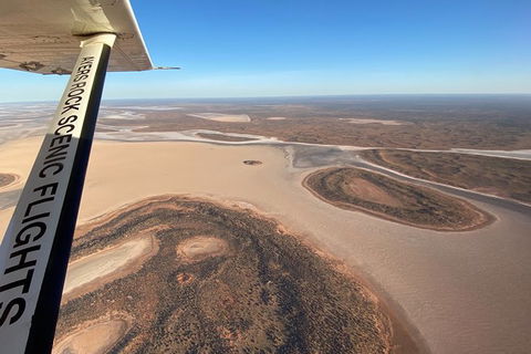 Scenic Flight: Lizard Safari - Accommodation Rockhampton 3