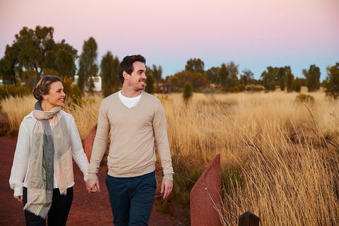 2-Day Uluru (Ayers Rock) To Alice Springs Red Centre Explorer Tour - Accommodation Rockhampton 0