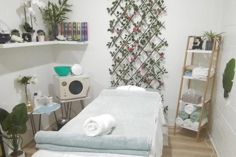 1 Hr Full Body Massage - Accommodation Rockhampton 0