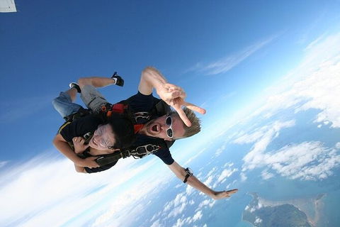 Byron Bay Tandem Sky Dive - Accommodation Rockhampton 9