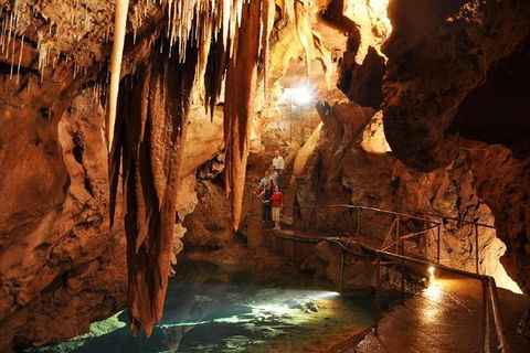 Jenolan Caves And Blue Mountains Tour From Sydney - Accommodation Rockhampton 0