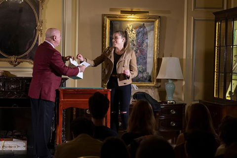 Skip The Line: The Gentleman Magician At Sir Stamford At Circular Quay Ticket - Accommodation Rockhampton 7