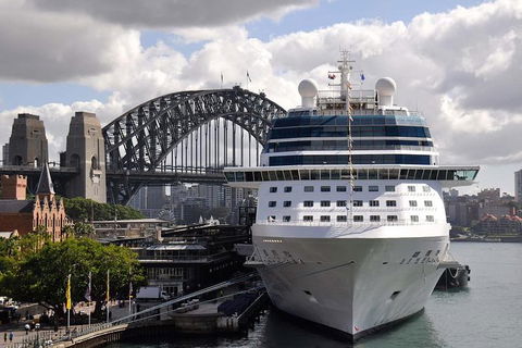 Shuttle Transfer From Cruise Ship Terminal At Circular Quay To Sydney Airport - Accommodation Rockhampton 1