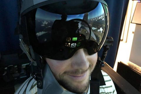 F-18 Combat Fighter Flight Simulator - 30 Minutes - Accommodation Rockhampton 0