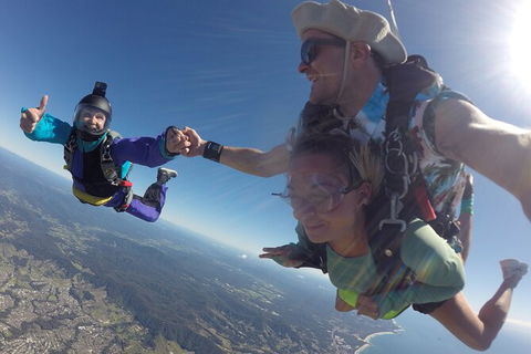 Coffs Harbour Ground Rush Or Max Freefall Tandem Skydive On The Beach - Accommodation Rockhampton 7