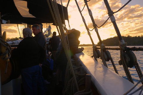 Sydney Harbour Tall Ship Twilight Dinner Cruise - Accommodation Rockhampton 14