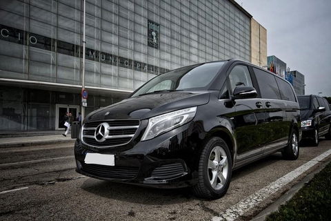 Arrival Private Transfer Sydney Airport SYD To Sydney In Luxury Van V Class - Accommodation Rockhampton 3