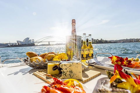 Private Sydney Harbour Lunch Cruise Including Unlimited Drinks - Accommodation Rockhampton 0