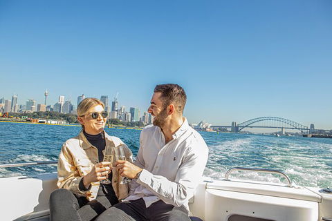 Private Sydney Harbour Lunch Cruise Including Unlimited Drinks - Accommodation Rockhampton 2