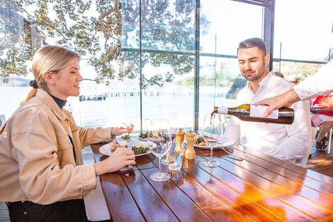 Private Sydney Harbour Lunch Cruise Including Unlimited Drinks - Accommodation Rockhampton 6