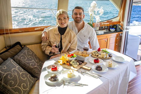 Private Sydney Harbour Lunch Cruise Including Unlimited Drinks - Accommodation Rockhampton 5