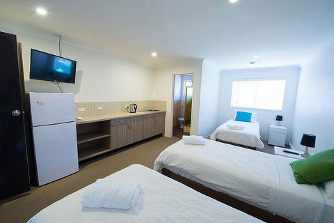 14-Day Surf Camp On The NSW South Coast - Accommodation Rockhampton 1