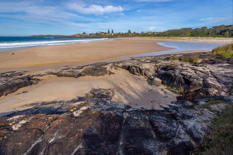 Cormorant Beach - Accommodation Rockhampton 0