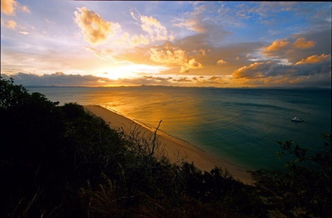North Keppel Island Hilltop Trail - Accommodation Rockhampton 0